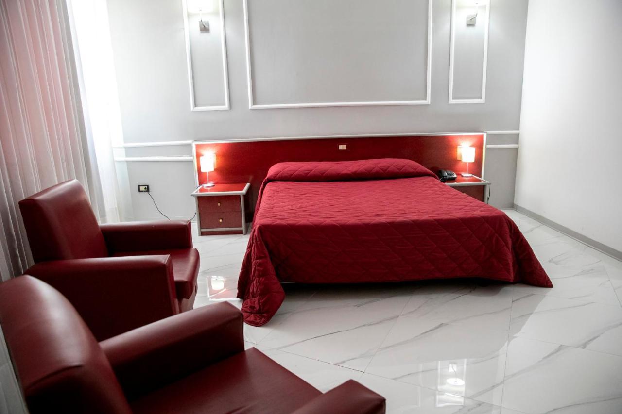 Hotel Sica Montecorvino Rovella ภายนอก รูปภาพ