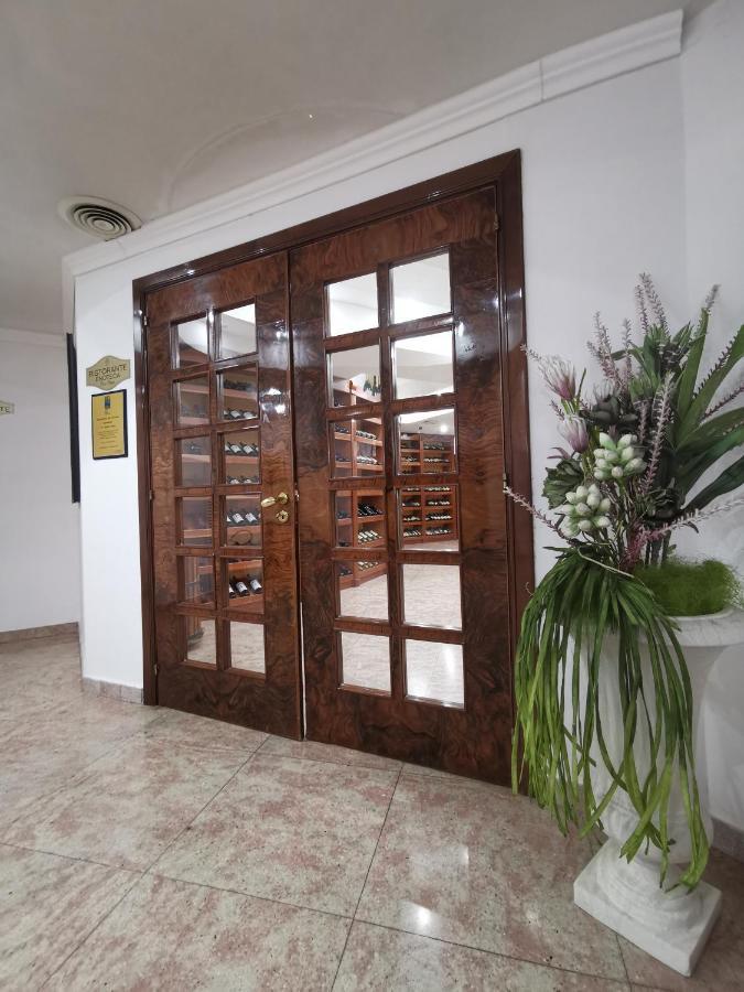 Hotel Sica Montecorvino Rovella ภายนอก รูปภาพ